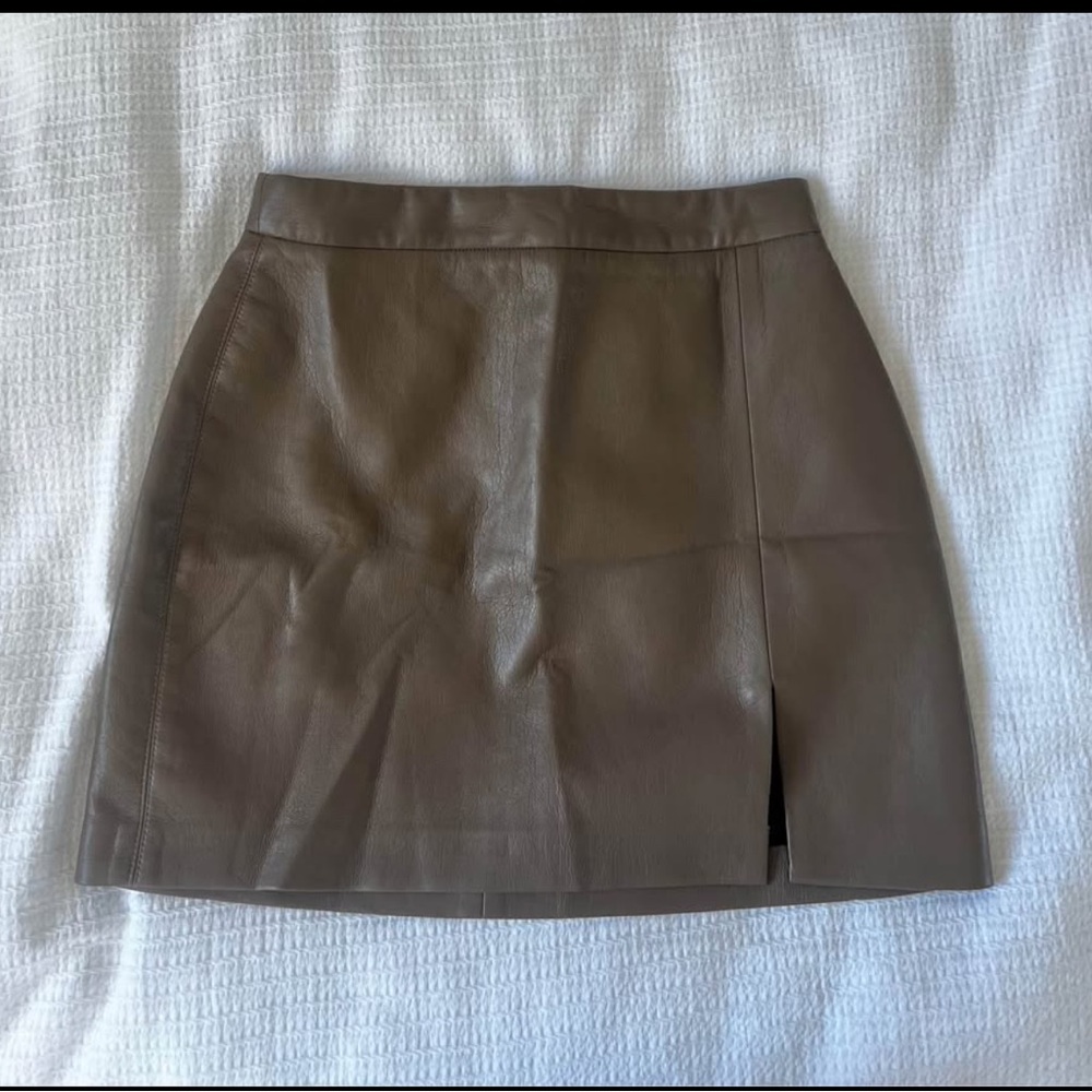 Aritzia leather skirt
